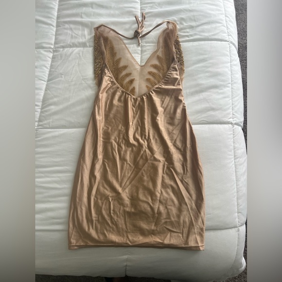 Radiant by KingofStyle- Gold halter sequin mini dress - Picture 3 of 5